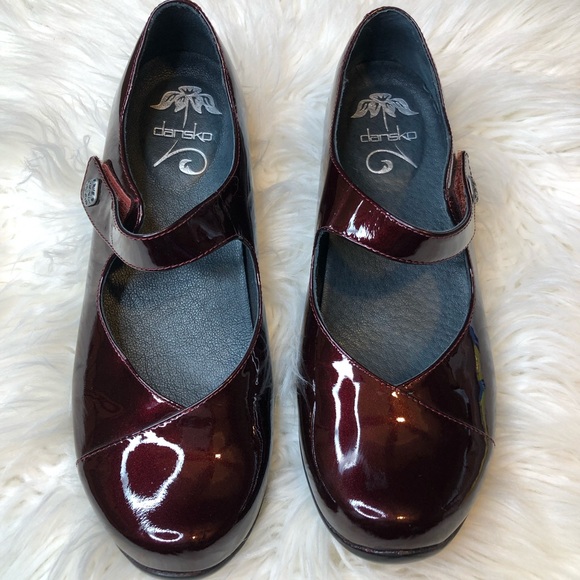 Dansko Shoes - Dansko